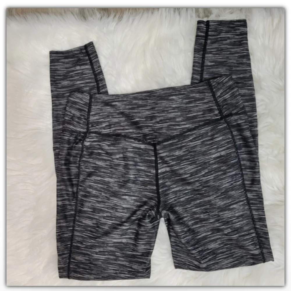 Eddie Bauer leggings size medium